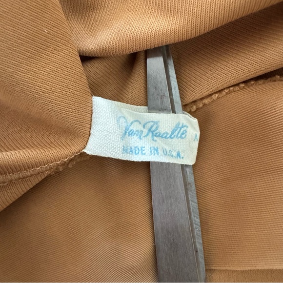 Vintage 50s 60s Women’s Tan Slip Dress Lace Trim M Boho Fairy Romantic Coquette - Picture 8 of 13